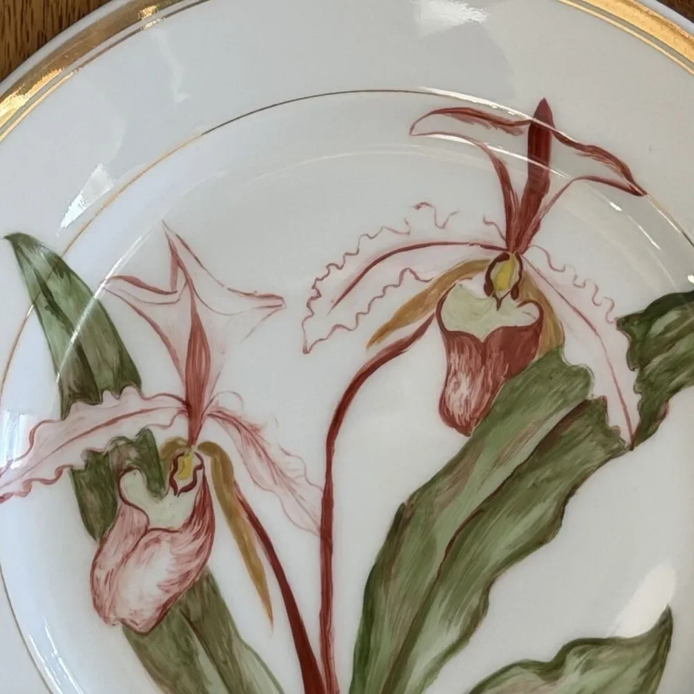 Set Of 4 Vintage Hand Painted ORCHID Plates Gold Border Porcelain 8 1/4”